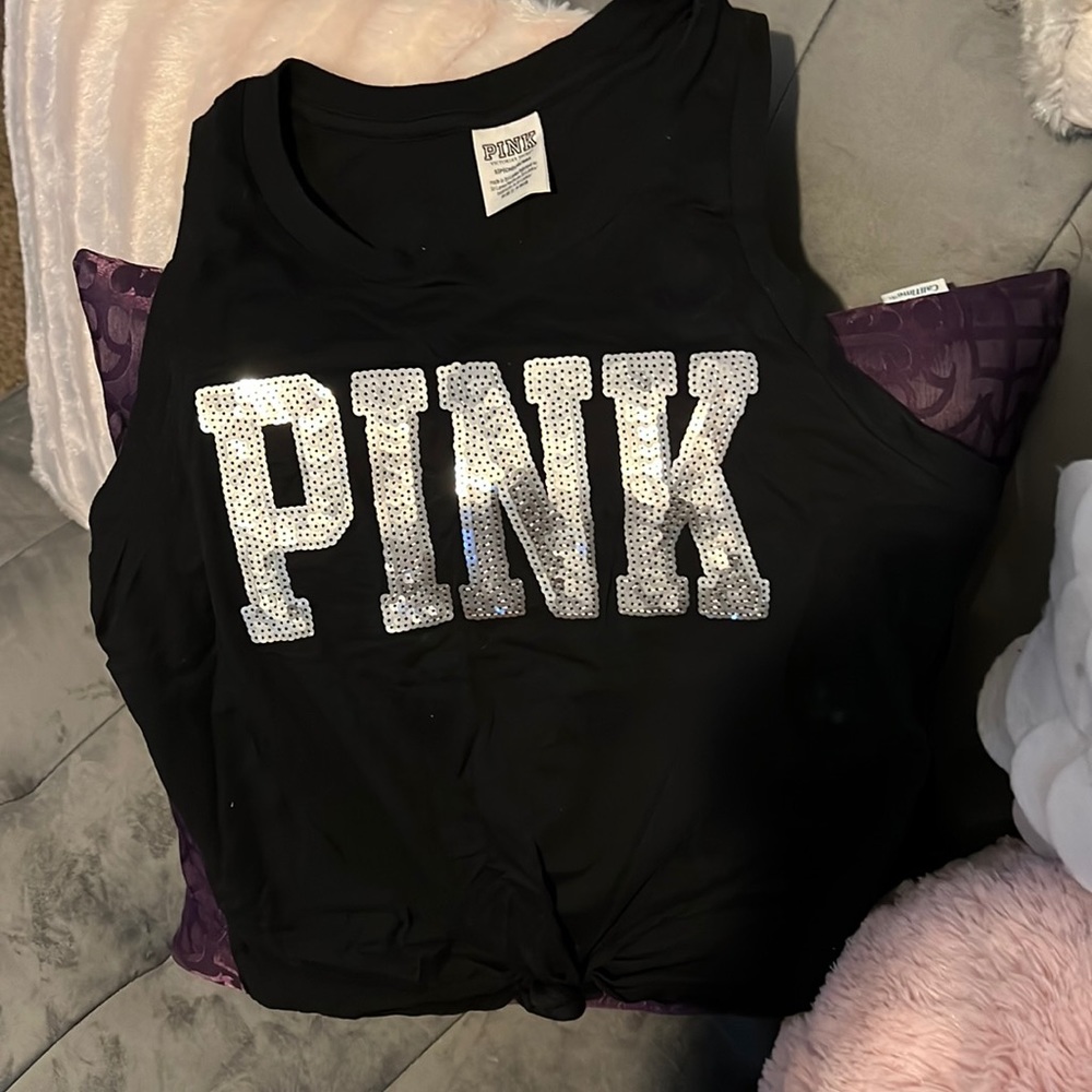 Sequin tank